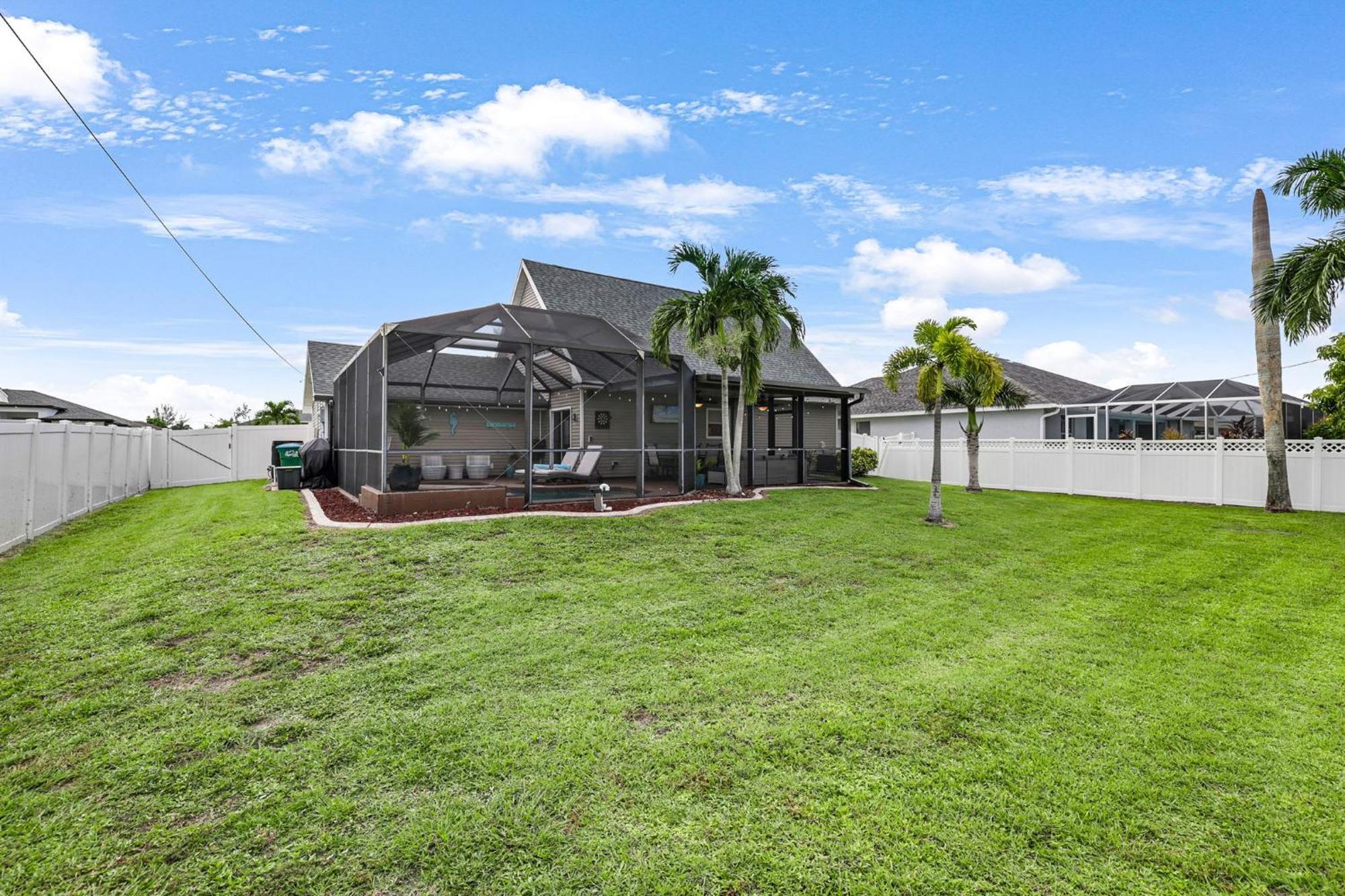 Family Friendly 3Br Home With Heated Pool & Toys Cape Coral Exterior photo